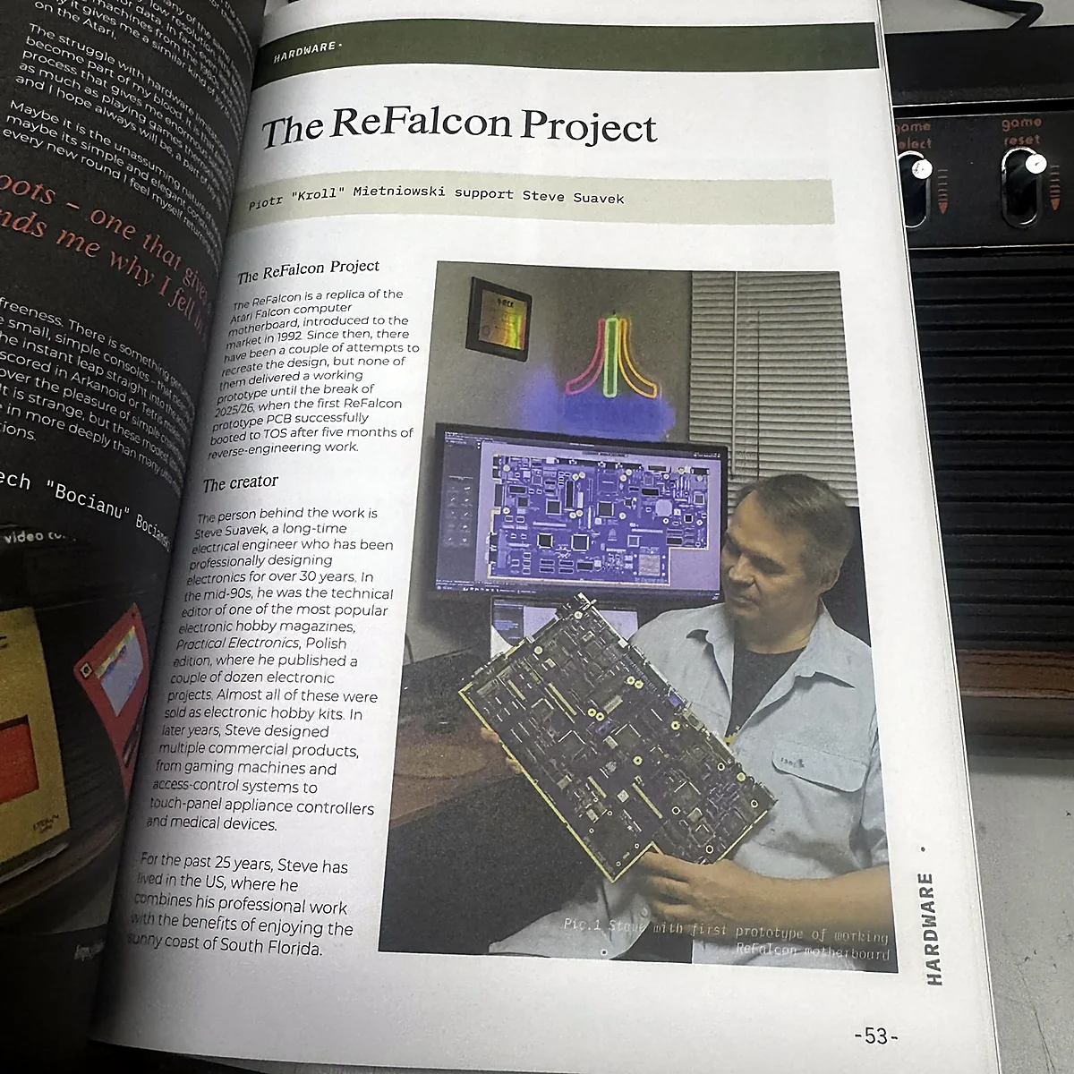 Artículo sobre el proyecto ReFalcon en Atari Legacy número 2